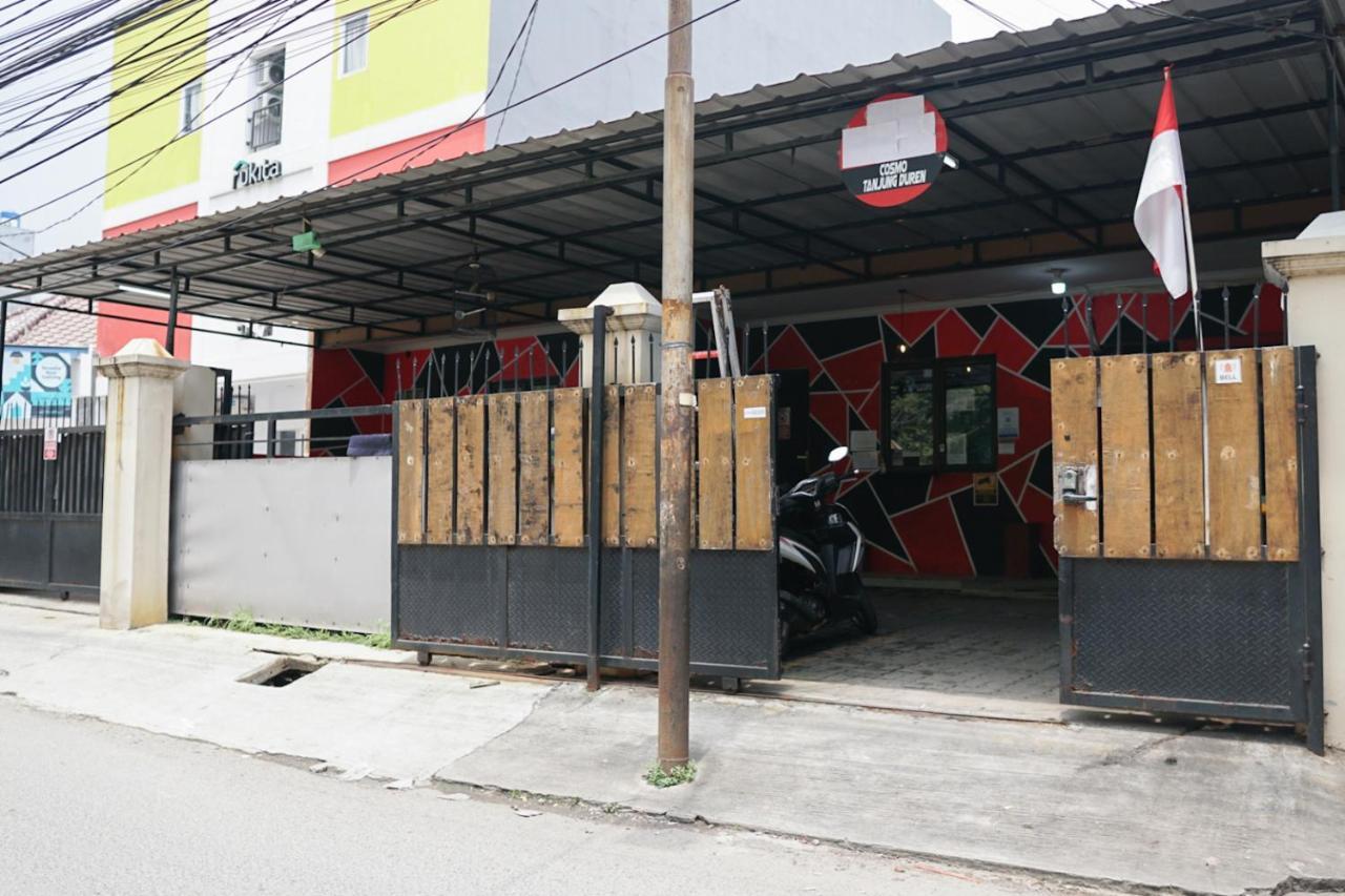 Cosmo Tanjung Duren Mitra Reddoorz ジャカルタ エクステリア 写真